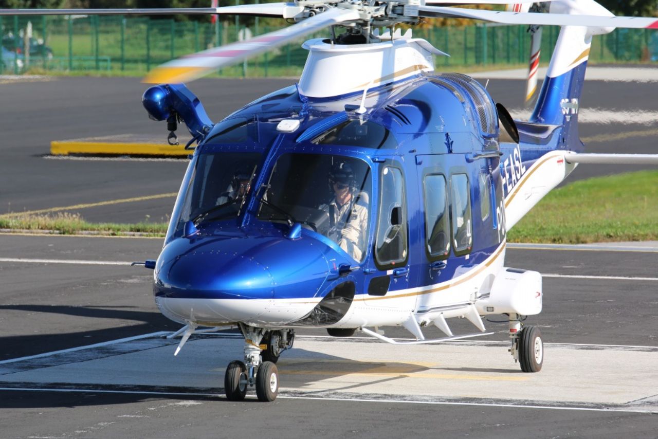 Policisti z novim helikopterjem, polno operativen bo čez nekaj mesecev Policisti z novim helikopterjem, polno operativen bo čez nekaj mesecev