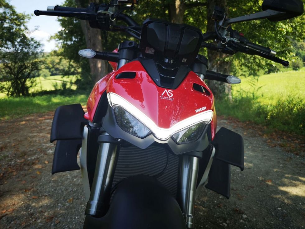 Ducati je naprodaj Ducati je naprodaj