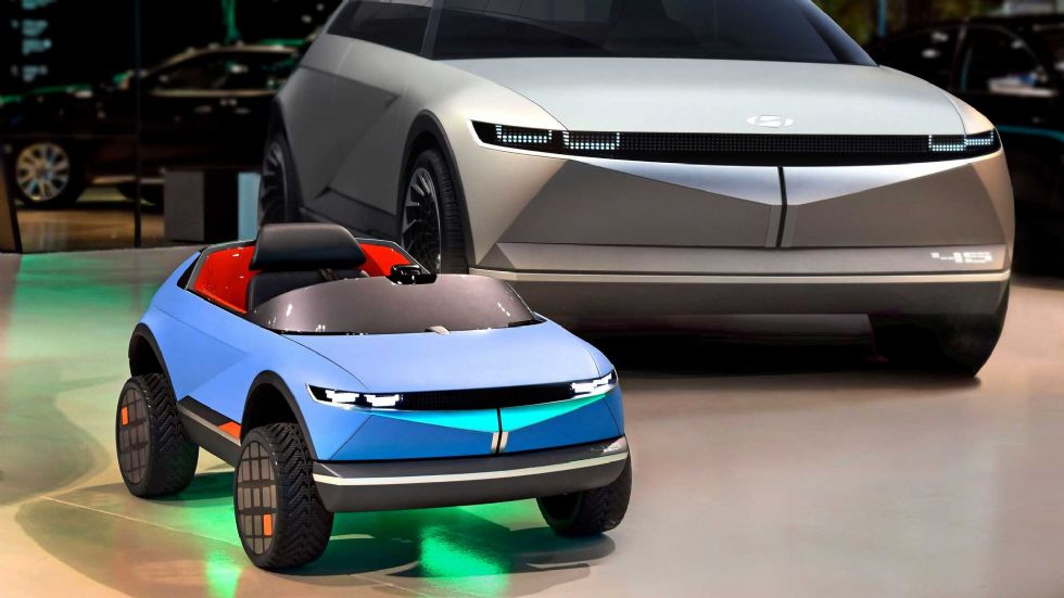 Najmanjši električni avto za najmlajše voznike Najmanjši električni avto za najmlajše voznike
