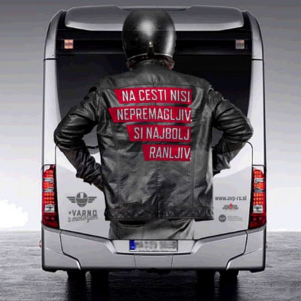 Tudi na tak način bodo opozarjali motoriste Tudi na tak način bodo opozarjali motoriste