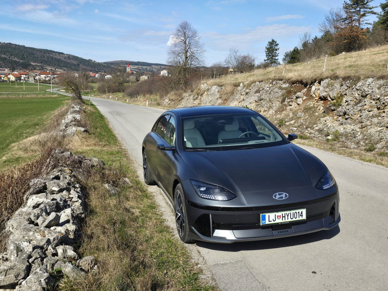 Skoraj pri vrhu Skoraj pri vrhu
