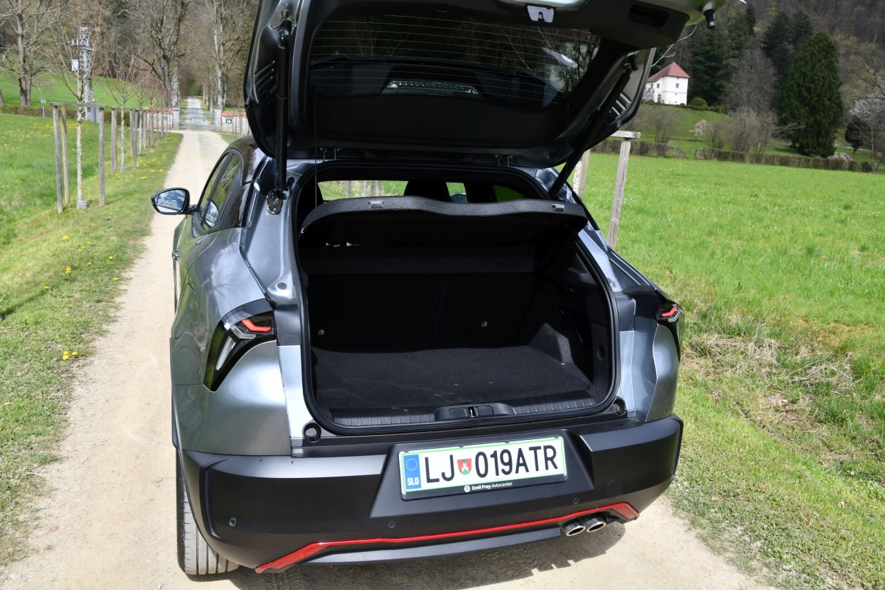 Alfa za današnje čase Alfa za današnje čase