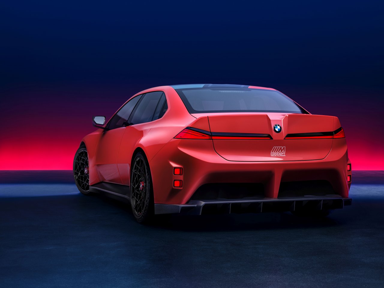 Zakaj so pri električnemu BMW-ju M3 rekli ne številki tisoč