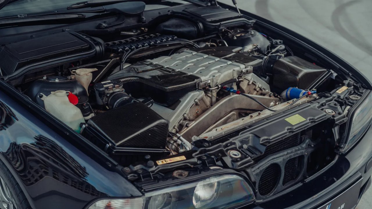 Na dražbo gre BMW M5 z VW-jevim srcem Na dražbo gre BMW M5 z VW-jevim srcem