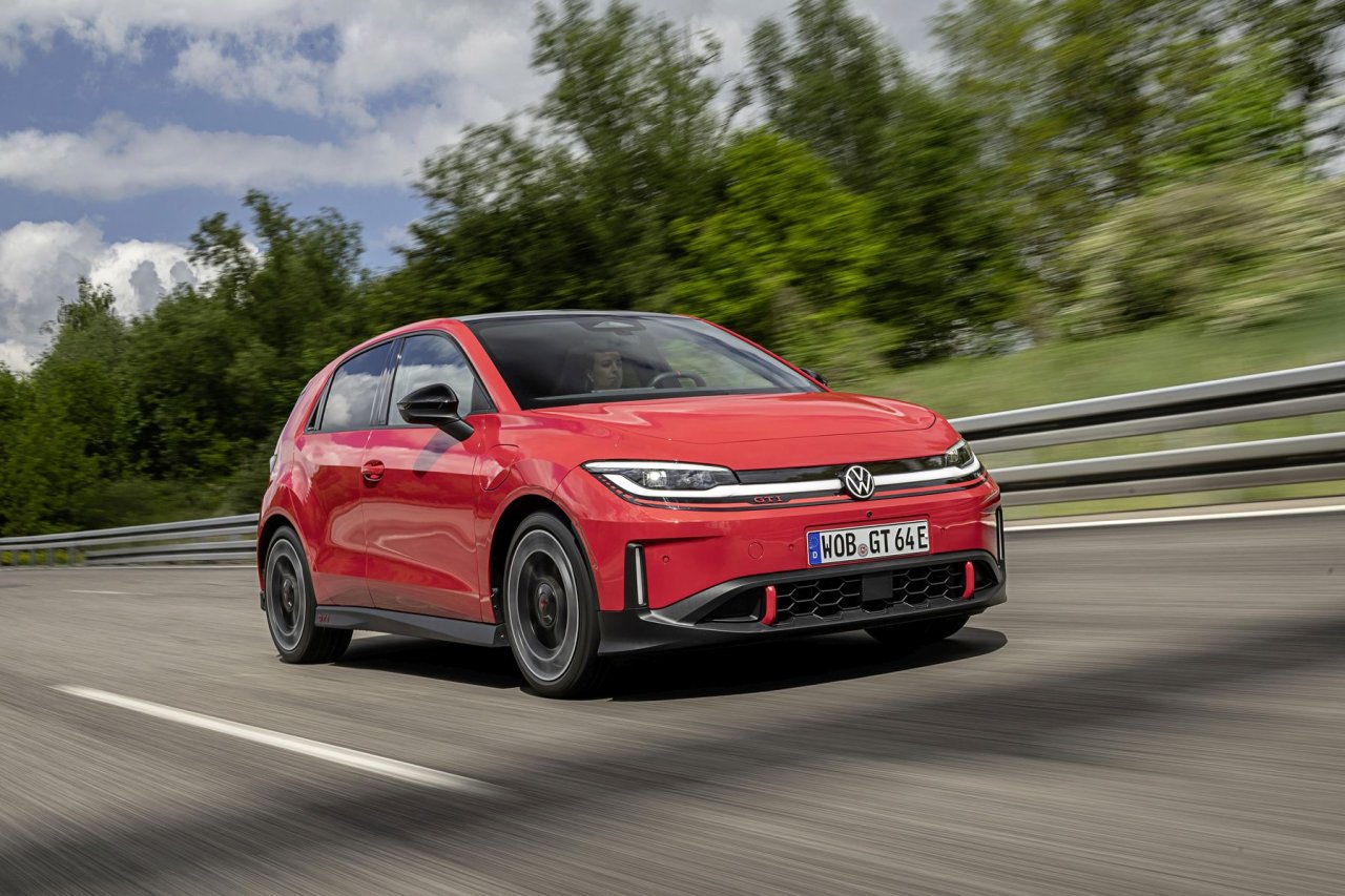 Prvi električni GTI ima slovensko ceno 